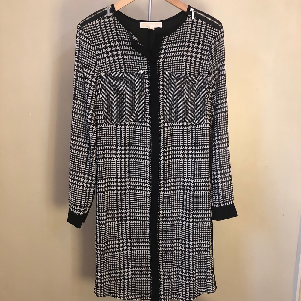 Michael Kors Button Up